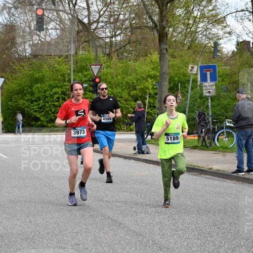 12.04.2026 - 45. Internationalen Wilhelmsburger Insellauf J. Mangold http://msf.ph/oto/9509259 12.04.2026 12:57:03 Ziel 5147, 3600, 2491, 3985, 4598, 3921, 5343, 3867, 5500, 5073, 5189, 3287, 4186, 4375, 3973, 4853, 4569, 2624, 2624, 5801, 4097, 5744, 4524, 4259, 5791, 5696, 4740, 4599, 4599, 5062, 4851, 5172, 4959, 5322, 5129, 3190, 5736, 3189, 5847 meine-sportfotos.de