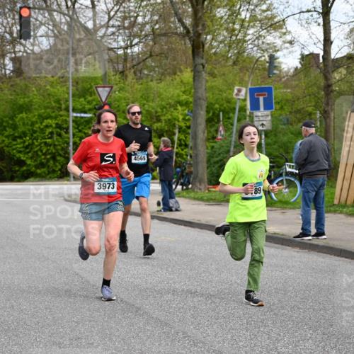 12.04.2026 - 45. Internationalen Wilhelmsburger Insellauf J. Mangold http://msf.ph/oto/9509262 12.04.2026 12:57:04 Ziel 5147, 3600, 2491, 3985, 4598, 3921, 5343, 3867, 5500, 5073, 5189, 3287, 4186, 4375, 3973, 4853, 4569, 2624, 5801, 4097, 5801, 4097, 5744, 4524, 4259, 5791, 5696, 4740, 4599, 5062, 4851, 5172, 4959, 5062, 4851, 5172, 4959, 5322, 5129, 3190, 5736, 3189, 5847, 3439 meine-sportfotos.de