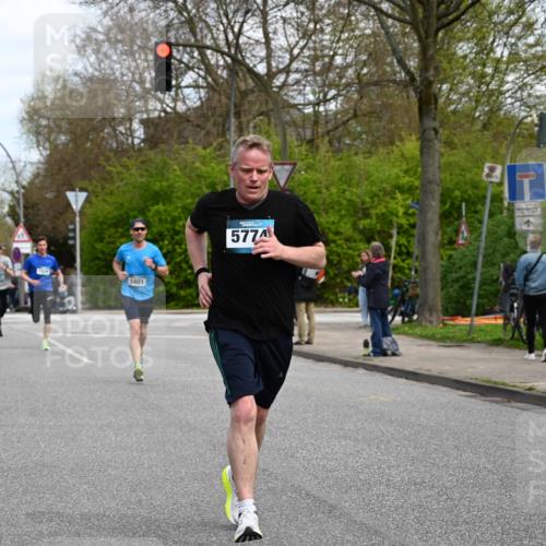 12.04.2026 - 45. Internationalen Wilhelmsburger Insellauf J. Mangold http://msf.ph/oto/9509280 12.04.2026 12:57:06 Ziel 3600, 2491, 3985, 4598, 3921, 5343, 3867, 5500, 5073, 5189, 3287, 4186, 4375, 3973, 4853, 4569, 2624, 5801, 4097, 5744, 4524, 4259, 5791, 5696, 4740, 4599, 5062, 4851, 5172, 4959, 5322, 5322, 5129, 3190, 5736, 3189, 5847, 3439, 5232, 5277, 3863 meine-sportfotos.de