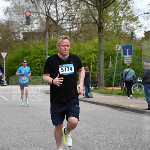 12.04.2026 - 45. Internationalen Wilhelmsburger Insellauf J. Mangold http://msf.ph/oto/9509283 12.04.2026 12:57:06 Ziel 3600, 2491, 3985, 4598, 3921, 5343, 3867, 5500, 5073, 5189, 3287, 4186, 4375, 3973, 4853, 4569, 2624, 5801, 4097, 5744, 4524, 4259, 5791, 5696, 4740, 4599, 5062, 4851, 5172, 4959, 5322, 5322, 5129, 3190, 5736, 3189, 5847, 3439, 5232, 5277, 3863 meine-sportfotos.de
