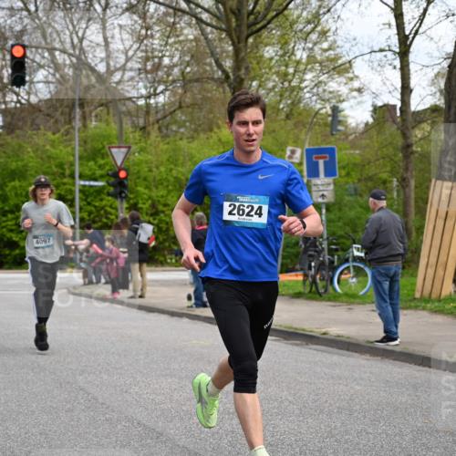12.04.2026 - 45. Internationalen Wilhelmsburger Insellauf J. Mangold http://msf.ph/oto/9509319 12.04.2026 12:57:11 Ziel 4598, 3921, 5343, 3867, 5500, 5073, 5189, 3287, 4186, 4375, 3973, 4853, 4569, 2624, 5801, 4097, 5744, 4524, 4259, 5791, 5791, 5696, 4740, 4599, 5062, 4851, 5172, 4959, 5322, 5129, 3190, 5129, 3190, 5736, 3189, 5847, 3439, 5232, 5277, 3863, 4887, 4938, 3213 meine-sportfotos.de