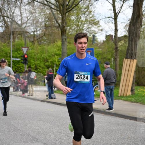 12.04.2026 - 45. Internationalen Wilhelmsburger Insellauf J. Mangold http://msf.ph/oto/9509321 12.04.2026 12:57:11 Ziel 4598, 3921, 5343, 3867, 5500, 5073, 5189, 3287, 4186, 4375, 3973, 4853, 4569, 2624, 5801, 4097, 5744, 4524, 4259, 5791, 5791, 5696, 4740, 4599, 5062, 4851, 5172, 4959, 5322, 5129, 3190, 5129, 3190, 5736, 3189, 5847, 3439, 5232, 5277, 3863, 4887, 4938, 3213 meine-sportfotos.de