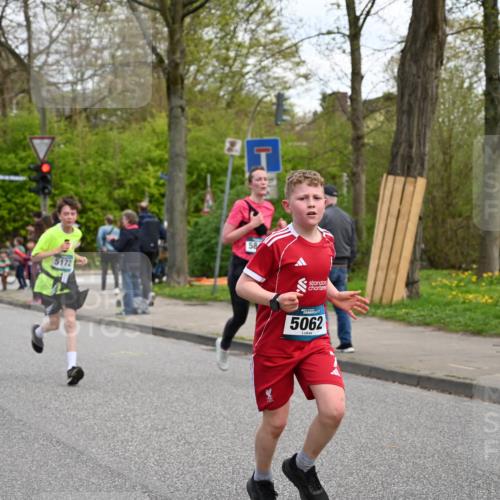 12.04.2026 - 45. Internationalen Wilhelmsburger Insellauf J. Mangold http://msf.ph/oto/9509371 12.04.2026 12:57:22 Ziel 3973, 4853, 4569, 2624, 5801, 4097, 5744, 4524, 4259, 5791, 5696, 4740, 4599, 5062, 4851, 5172, 4959, 5322, 5129, 3190, 5736, 3189, 5847, 3439, 5232, 5277, 3863, 4887, 4938, 3213, 2447, 5211, 4968, 2707, 5169 meine-sportfotos.de