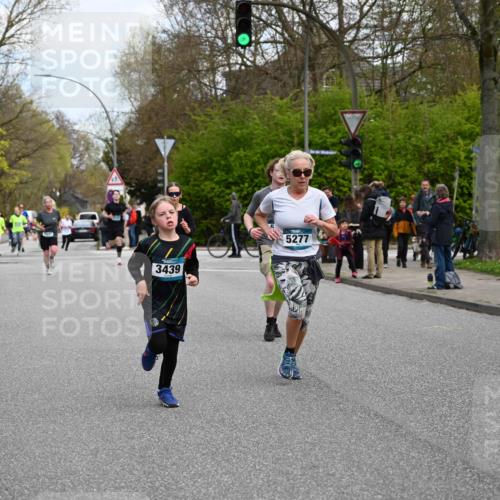 12.04.2026 - 45. Internationalen Wilhelmsburger Insellauf J. Mangold http://msf.ph/oto/9509454 12.04.2026 12:57:32 Ziel 5744, 4524, 4259, 5791, 5696, 4740, 4599, 5062, 4851, 5172, 4959, 5322, 5129, 3190, 5736, 3189, 5847, 3439, 5232, 5277, 3863, 4887, 4938, 3213, 2447, 5211, 5211, 4968, 2707, 5169, 5214, 4955, 3396, 5228, 5689, 2771, 5687 meine-sportfotos.de