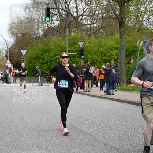 12.04.2026 - 45. Internationalen Wilhelmsburger Insellauf J. Mangold http://msf.ph/oto/9509460 12.04.2026 12:57:34 Ziel 4524, 4259, 5791, 5696, 4740, 4599, 5062, 4851, 5172, 4959, 5322, 5129, 3190, 5736, 3189, 5847, 3439, 5232, 5277, 3863, 4887, 4938, 3213, 2447, 5211, 4968, 2707, 5169, 5169, 5214, 4955, 3396, 5228, 5689, 2771, 5687, 2058 meine-sportfotos.de