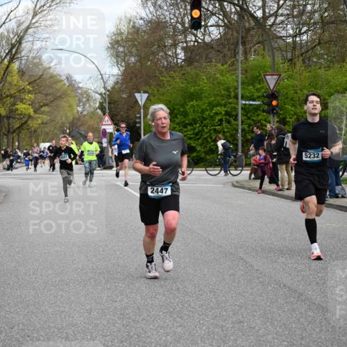 12.04.2026 - 45. Internationalen Wilhelmsburger Insellauf J. Mangold http://msf.ph/oto/9509475 12.04.2026 12:57:38 Ziel 4740, 4599, 5062, 4851, 5172, 4959, 5322, 5129, 3190, 5736, 3189, 5847, 3439, 5232, 5277, 3863, 4887, 4938, 3213, 2447, 5211, 4968, 2707, 5169, 5214, 5214, 4955, 3396, 5228, 5689, 2771, 5687, 2058, 3152, 4535, 5260, 2493, 2550, 3479 meine-sportfotos.de