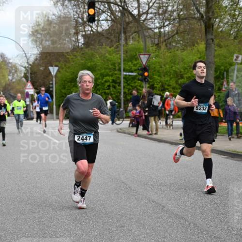 12.04.2026 - 45. Internationalen Wilhelmsburger Insellauf J. Mangold http://msf.ph/oto/9509479 12.04.2026 12:57:38 Ziel 4740, 4599, 5062, 4851, 5172, 4959, 5322, 5129, 3190, 5736, 3189, 5847, 3439, 5232, 5277, 3863, 4887, 4938, 3213, 2447, 5211, 4968, 2707, 5169, 5214, 5214, 4955, 3396, 5228, 5689, 2771, 5687, 2058, 3152, 4535, 5260, 2493, 2550, 3479 meine-sportfotos.de