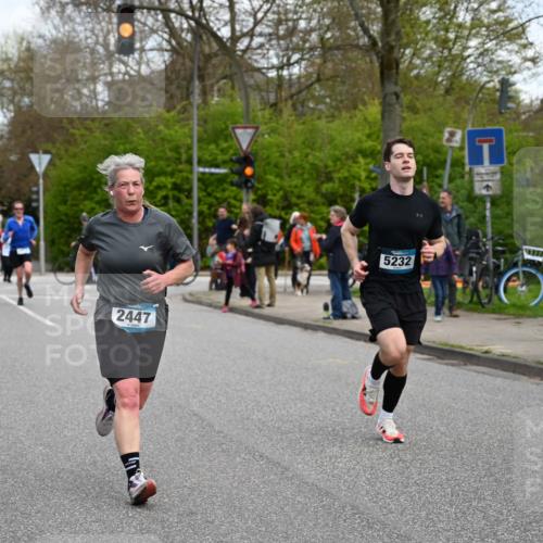 12.04.2026 - 45. Internationalen Wilhelmsburger Insellauf J. Mangold http://msf.ph/oto/9509481 12.04.2026 12:57:38 Ziel 4740, 4599, 5062, 4851, 5172, 4959, 5322, 5129, 3190, 5736, 3189, 5847, 3439, 5232, 5277, 3863, 4887, 4938, 3213, 2447, 5211, 4968, 2707, 5169, 5214, 5214, 4955, 3396, 5228, 5689, 2771, 5687, 2058, 3152, 4535, 5260, 2493, 2550, 3479 meine-sportfotos.de