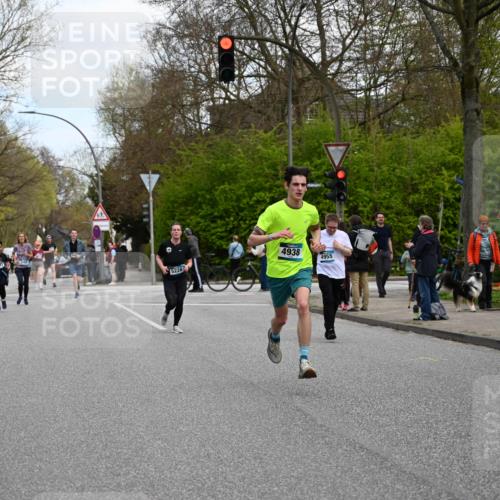 12.04.2026 - 45. Internationalen Wilhelmsburger Insellauf J. Mangold http://msf.ph/oto/9509548 12.04.2026 12:57:47 Ziel 5129, 3190, 5736, 3189, 5847, 3439, 5232, 5277, 3863, 4887, 4938, 3213, 2447, 5211, 4968, 2707, 5169, 5214, 4955, 3396, 5228, 5689, 2771, 5687, 2058, 3152, 4535, 3152, 4535, 5260, 2493, 2550, 3479, 4873 meine-sportfotos.de
