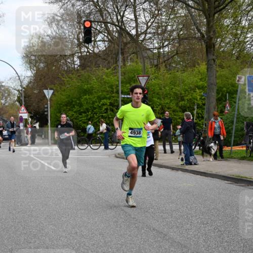 12.04.2026 - 45. Internationalen Wilhelmsburger Insellauf J. Mangold http://msf.ph/oto/9509551 12.04.2026 12:57:47 Ziel 5129, 3190, 5736, 3189, 5847, 3439, 5232, 5277, 3863, 4887, 4938, 3213, 2447, 5211, 4968, 2707, 5169, 5214, 4955, 3396, 5228, 5689, 2771, 5687, 2058, 3152, 4535, 3152, 4535, 5260, 2493, 2550, 3479, 4873 meine-sportfotos.de