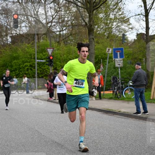12.04.2026 - 45. Internationalen Wilhelmsburger Insellauf J. Mangold http://msf.ph/oto/9509558 12.04.2026 12:57:48 Ziel 5129, 3190, 5736, 3189, 5847, 3439, 5232, 5277, 3863, 4887, 4938, 3213, 2447, 5211, 4968, 2707, 5169, 5214, 4955, 3396, 5228, 5689, 2771, 5687, 2058, 3152, 4535, 5260, 2493, 5260, 2493, 2550, 3479, 4873 meine-sportfotos.de