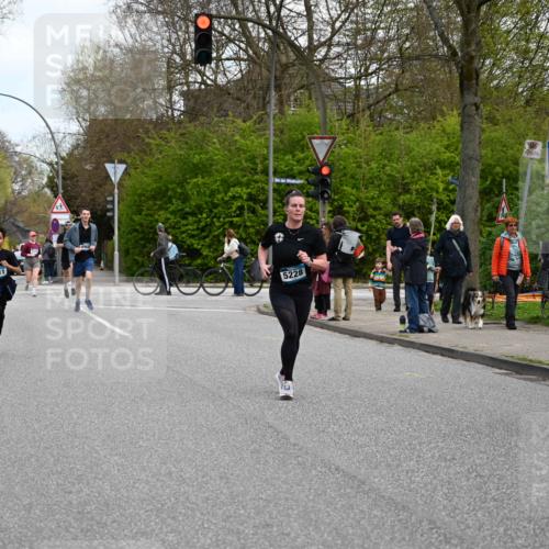 12.04.2026 - 45. Internationalen Wilhelmsburger Insellauf J. Mangold http://msf.ph/oto/9509564 12.04.2026 12:57:50 Ziel 5736, 3189, 5847, 3439, 5232, 5277, 3863, 4887, 4938, 3213, 2447, 5211, 4968, 2707, 5169, 5214, 5214, 4955, 3396, 5228, 5689, 2771, 5687, 2058, 3152, 4535, 5260, 2493, 2550, 3479, 3479, 4873 meine-sportfotos.de