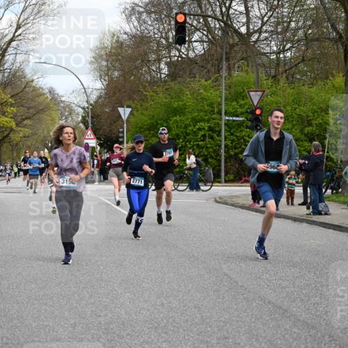 12.04.2026 - 45. Internationalen Wilhelmsburger Insellauf J. Mangold http://msf.ph/oto/9509587 12.04.2026 12:57:55 Ziel 3863, 4887, 4938, 3213, 2447, 5211, 4968, 2707, 5169, 5214, 4955, 3396, 5228, 5689, 2771, 5228, 5689, 2771, 5687, 2058, 3152, 4535, 5260, 2493, 2550, 3479, 4873, 4344, 3889, 3309, 5613, 3525, 5422 meine-sportfotos.de