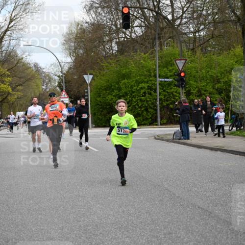 12.04.2026 - 45. Internationalen Wilhelmsburger Insellauf J. Mangold http://msf.ph/oto/9509839 12.04.2026 12:58:47 Ziel 3255, 5174, 5846, 3286, 3623, 4822, 2015, 3926, 3728, 3728, 4023, 2009, 4875, 5276, 3017, 5111, 5124, 5644, 5718, 2082, 4741, 5191, 4287, 5219, 2068, 3246, 4035, 5244, 4128, 4565, 5079, 4395, 4187, 5067, 2069, 4761 meine-sportfotos.de