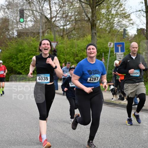 12.04.2026 - 45. Internationalen Wilhelmsburger Insellauf J. Mangold http://msf.ph/oto/9509911 12.04.2026 12:58:57 Ziel 5174, 5846, 3286, 3623, 4822, 2015, 3926, 3728, 4023, 2009, 4875, 5276, 3017, 5111, 5124, 5644, 5718, 2082, 4741, 5191, 4287, 5219, 2068, 5219, 2068, 3246, 4035, 5244, 4128, 4565, 5079, 4395, 4187, 5067, 2069, 4761, 5179, 3192, 5635, 4917, 4171, 4170, 5011, 4781, 4872, 4581 meine-sportfotos.de
