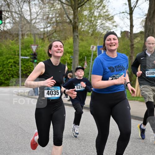 12.04.2026 - 45. Internationalen Wilhelmsburger Insellauf J. Mangold http://msf.ph/oto/9509917 12.04.2026 12:58:58 Ziel 5174, 5846, 3286, 3623, 4822, 2015, 3926, 3728, 4023, 2009, 4875, 5276, 3017, 5111, 5124, 5644, 5718, 2082, 4741, 5191, 4287, 5219, 2068, 3246, 4035, 3246, 4035, 5244, 4128, 4565, 5079, 4395, 4187, 5067, 5067, 2069, 4761, 5179, 3192, 5635, 4917, 4171, 4170, 5011, 4781, 4872, 4581, 5338 meine-sportfotos.de