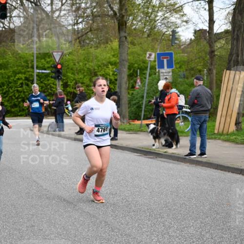 12.04.2026 - 45. Internationalen Wilhelmsburger Insellauf J. Mangold http://msf.ph/oto/9510000 12.04.2026 12:59:13 Ziel 4023, 2009, 4875, 5276, 3017, 5111, 5124, 5644, 5718, 2082, 4741, 5191, 4287, 5219, 2068, 3246, 4035, 5244, 4128, 4565, 5079, 4395, 4187, 5067, 2069, 4761, 5179, 3192, 5179, 3192, 5635, 4917, 4171, 4170, 5011, 4781, 4872, 4581, 5338, 5339, 5339, 2006, 4096, 5081, 4623, 4620, 3999, 5183, 5863, 5550 meine-sportfotos.de