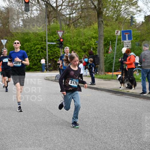 12.04.2026 - 45. Internationalen Wilhelmsburger Insellauf J. Mangold http://msf.ph/oto/9510009 12.04.2026 12:59:14 Ziel 5276, 3017, 5111, 5124, 5644, 5718, 2082, 4741, 5191, 4287, 5219, 2068, 3246, 4035, 5244, 4128, 4565, 5079, 4395, 4187, 5067, 2069, 4761, 5179, 3192, 5635, 4917, 5635, 4917, 4171, 4170, 5011, 4781, 4872, 4581, 5338, 5339, 2006, 4096, 5081, 2006, 4096, 5081, 4623, 4620, 3999, 5183, 5863, 5550, 5074 meine-sportfotos.de
