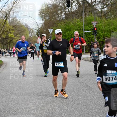 12.04.2026 - 45. Internationalen Wilhelmsburger Insellauf J. Mangold http://msf.ph/oto/9510145 12.04.2026 12:59:39 Ziel 5635, 4917, 4171, 4170, 5011, 4781, 4872, 4581, 5338, 5339, 2006, 4096, 5081, 4623, 4620, 3999, 5183, 5863, 5550, 5074, 5467, 5467, 3972, 2984, 2063, 2735, 5657, 4782, 2117, 2683, 4983, 3403, 4983, 3403, 4530, 5107, 5120, 2291, 5104, 5670, 5145, 5669, 3212, 3167, 3318, 3314, 3165, 4698, 4962, 5798 meine-sportfotos.de