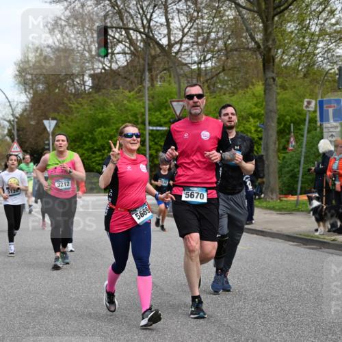 12.04.2026 - 45. Internationalen Wilhelmsburger Insellauf J. Mangold http://msf.ph/oto/9510196 12.04.2026 12:59:52 Ziel 4623, 4620, 3999, 5183, 5863, 5550, 5074, 5467, 3972, 2984, 2063, 2735, 5657, 4782, 2117, 2683, 4983, 3403, 4530, 5107, 5120, 4530, 5107, 5120, 2291, 5104, 5670, 5145, 5669, 3212, 3167, 3318, 3314, 3165, 4698, 4962, 5798, 4074, 5828, 5610, 5083, 4410, 3378 meine-sportfotos.de