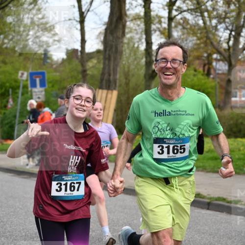 12.04.2026 - 45. Internationalen Wilhelmsburger Insellauf J. Mangold http://msf.ph/oto/9510269 12.04.2026 13:00:00 Ziel 5183, 5863, 5550, 5074, 5467, 3972, 2984, 2063, 2735, 5657, 4782, 2117, 2683, 4983, 3403, 4530, 5107, 5120, 2291, 5104, 5670, 5145, 5669, 3212, 3167, 3318, 3314, 3165, 4698, 4698, 4962, 5798, 4074, 5828, 5610, 5083, 4410, 3378, 5012 meine-sportfotos.de