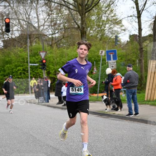12.04.2026 - 45. Internationalen Wilhelmsburger Insellauf J. Mangold http://msf.ph/oto/9510289 12.04.2026 13:00:03 Ziel 5074, 5467, 3972, 2984, 2063, 2735, 5657, 4782, 2117, 2683, 4983, 3403, 4530, 5107, 5120, 2291, 5104, 5670, 5145, 5669, 3212, 3167, 3318, 3314, 3165, 4698, 4962, 5798, 4074, 5828, 5610, 5083, 4410, 3378, 5012, 2303, 4997, 4397, 5854 meine-sportfotos.de