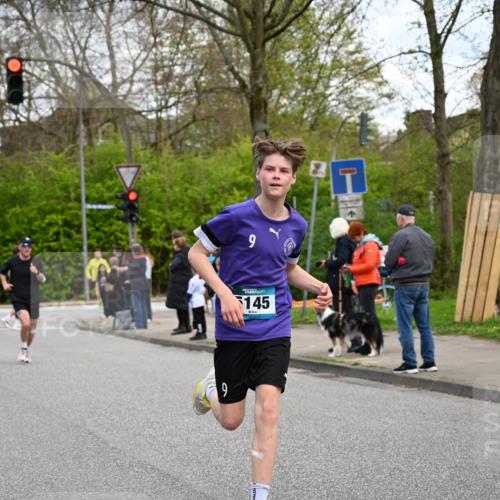 12.04.2026 - 45. Internationalen Wilhelmsburger Insellauf J. Mangold http://msf.ph/oto/9510290 12.04.2026 13:00:03 Ziel 5074, 5467, 3972, 2984, 2063, 2735, 5657, 4782, 2117, 2683, 4983, 3403, 4530, 5107, 5120, 2291, 5104, 5670, 5145, 5669, 3212, 3167, 3318, 3314, 3165, 4698, 4962, 5798, 4074, 5828, 5610, 5083, 4410, 3378, 5012, 2303, 4997, 4397, 5854 meine-sportfotos.de