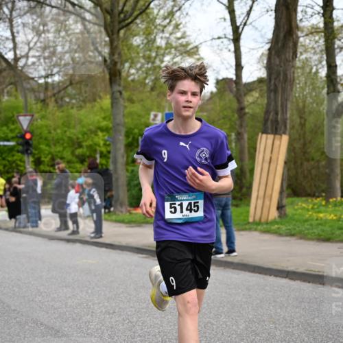 12.04.2026 - 45. Internationalen Wilhelmsburger Insellauf J. Mangold http://msf.ph/oto/9510294 12.04.2026 13:00:04 Ziel 5467, 3972, 2984, 2063, 2735, 5657, 4782, 2117, 2683, 4983, 3403, 4530, 5107, 5120, 2291, 5104, 5670, 5145, 5669, 3212, 3167, 3318, 3314, 3165, 4698, 4962, 5798, 4074, 5828, 5610, 5083, 4410, 3378, 3378, 5012, 2303, 4997, 4397, 5854 meine-sportfotos.de