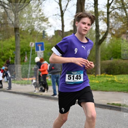 12.04.2026 - 45. Internationalen Wilhelmsburger Insellauf J. Mangold http://msf.ph/oto/9510297 12.04.2026 13:00:04 Ziel 5467, 3972, 2984, 2063, 2735, 5657, 4782, 2117, 2683, 4983, 3403, 4530, 5107, 5120, 2291, 5104, 5670, 5145, 5669, 3212, 3167, 3318, 3314, 3165, 4698, 4962, 5798, 4074, 5828, 5610, 5083, 4410, 3378, 3378, 5012, 2303, 4997, 4397, 5854 meine-sportfotos.de