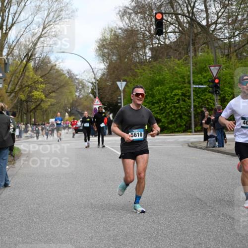 12.04.2026 - 45. Internationalen Wilhelmsburger Insellauf J. Mangold http://msf.ph/oto/9510348 12.04.2026 13:00:12 Ziel 4782, 2117, 2683, 4983, 3403, 4530, 5107, 5120, 2291, 5104, 5670, 5145, 5669, 3212, 3167, 3318, 3314, 3165, 4698, 4962, 5798, 4074, 5828, 5610, 5083, 4410, 3378, 5012, 2303, 4997, 4397, 5854, 5737, 5412, 4826, 3136, 4098, 4468, 2964 meine-sportfotos.de