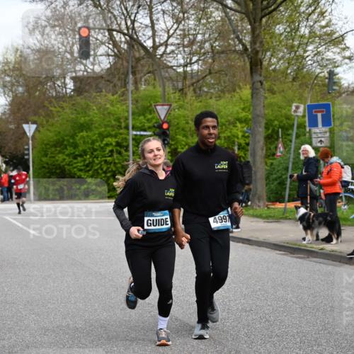 12.04.2026 - 45. Internationalen Wilhelmsburger Insellauf J. Mangold http://msf.ph/oto/9510401 12.04.2026 13:00:20 Ziel 3212, 3167, 3318, 3314, 3165, 4698, 4962, 5798, 4074, 5828, 5610, 5083, 4410, 3378, 5012, 2303, 4997, 4397, 5854, 5737, 5412, 4826, 5412, 4826, 3136, 4098, 4468, 2964, 5311, 4707, 4696, 5777, 3166, 4702, 4407 meine-sportfotos.de
