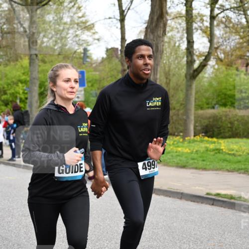 12.04.2026 - 45. Internationalen Wilhelmsburger Insellauf J. Mangold http://msf.ph/oto/9510415 12.04.2026 13:00:21 Ziel 3167, 3318, 3314, 3165, 4698, 4962, 5798, 4074, 5828, 5610, 5083, 4410, 3378, 5012, 2303, 4997, 4397, 5854, 5737, 5412, 4826, 3136, 4098, 3136, 4098, 4468, 2964, 5311, 4707, 4696, 5777, 3166, 4702, 4407, 4827 meine-sportfotos.de