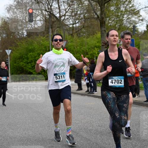 12.04.2026 - 45. Internationalen Wilhelmsburger Insellauf J. Mangold http://msf.ph/oto/9510555 12.04.2026 13:00:45 Ziel 5012, 2303, 4997, 4397, 5854, 5737, 5412, 4826, 3136, 4098, 4468, 2964, 5311, 4707, 4696, 5777, 3166, 4702, 4407, 4827, 4827, 4622, 5799, 4537, 4538, 4830, 4354, 4772, 4355, 5106, 4332, 5765, 4944, 4546, 5485, 4625, 4637, 3436, 3437, 2578, 4937, 5135, 5186, 4765, 5167, 4869, 5636, 3954, 5182, 4778 meine-sportfotos.de