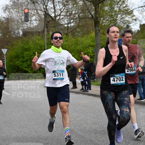 12.04.2026 - 45. Internationalen Wilhelmsburger Insellauf J. Mangold http://msf.ph/oto/9510556 12.04.2026 13:00:45 Ziel 5012, 2303, 4997, 4397, 5854, 5737, 5412, 4826, 3136, 4098, 4468, 2964, 5311, 4707, 4696, 5777, 3166, 4702, 4407, 4827, 4827, 4622, 5799, 4537, 4538, 4830, 4354, 4772, 4355, 5106, 4332, 5765, 4944, 4546, 5485, 4625, 4637, 3436, 3437, 2578, 4937, 5135, 5186, 4765, 5167, 4869, 5636, 3954, 5182, 4778 meine-sportfotos.de