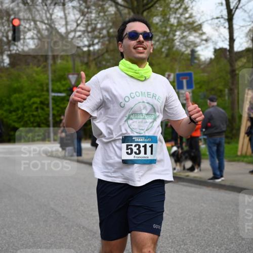 12.04.2026 - 45. Internationalen Wilhelmsburger Insellauf J. Mangold http://msf.ph/oto/9510557 12.04.2026 13:00:45 Ziel 5012, 2303, 4997, 4397, 5854, 5737, 5412, 4826, 3136, 4098, 4468, 2964, 5311, 4707, 4696, 5777, 3166, 4702, 4407, 4827, 4827, 4622, 5799, 4537, 4538, 4830, 4354, 4772, 4355, 5106, 4332, 5765, 4944, 4546, 5485, 4625, 4637, 3436, 3437, 2578, 4937, 5135, 5186, 4765, 5167, 4869, 5636, 3954, 5182, 4778 meine-sportfotos.de