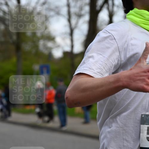 12.04.2026 - 45. Internationalen Wilhelmsburger Insellauf J. Mangold http://msf.ph/oto/9510564 12.04.2026 13:00:46 Ziel 5012, 2303, 4997, 4397, 5854, 5737, 5412, 4826, 3136, 4098, 4468, 2964, 5311, 4707, 4696, 5777, 3166, 4702, 4407, 4827, 4622, 5799, 4537, 4538, 4830, 4354, 4772, 4355, 5106, 4332, 5765, 4944, 4546, 4944, 4546, 5485, 4625, 4637, 3436, 3437, 2578, 4937, 5135, 5186, 4765, 5167, 4869, 5636, 3954, 5182, 4778, 5692, 4644 meine-sportfotos.de