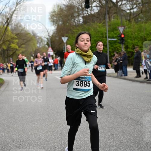 12.04.2026 - 45. Internationalen Wilhelmsburger Insellauf J. Mangold http://msf.ph/oto/9510566 12.04.2026 13:00:47 Ziel 5012, 2303, 4997, 4397, 5854, 5737, 5412, 4826, 3136, 4098, 4468, 2964, 5311, 4707, 4696, 5777, 3166, 4702, 4407, 4827, 4622, 5799, 4537, 4538, 4830, 4354, 4772, 4355, 5106, 4332, 5765, 4944, 4546, 5485, 5485, 4625, 4637, 3436, 3437, 2578, 4937, 5135, 5186, 4765, 5167, 4869, 5636, 3954, 5182, 4778, 5692, 4644, 4925, 5351 meine-sportfotos.de