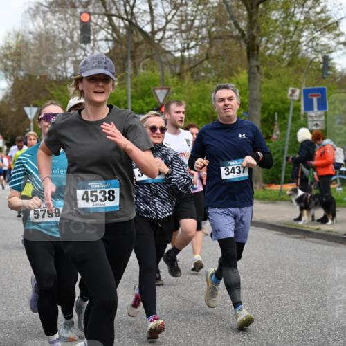 12.04.2026 - 45. Internationalen Wilhelmsburger Insellauf J. Mangold http://msf.ph/oto/9510652 12.04.2026 13:00:57 Ziel 5412, 4826, 3136, 4098, 4468, 2964, 5311, 4707, 4696, 5777, 3166, 4702, 4407, 4827, 4622, 5799, 4537, 4538, 4830, 4354, 4772, 4355, 5106, 4332, 5765, 4944, 4546, 5485, 4625, 4637, 3436, 3437, 2578, 4937, 5135, 5186, 4765, 5167, 4869, 5636, 3954, 5182, 4778, 4778, 5692, 4644, 4925, 5351, 5140, 4965, 3154, 4754, 4890, 4888, 4889, 5349, 3726, 5679, 5472, 5807 meine-sportfotos.de