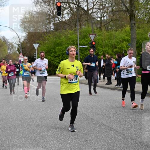 12.04.2026 - 45. Internationalen Wilhelmsburger Insellauf J. Mangold http://msf.ph/oto/9510666 12.04.2026 13:00:59 Ziel 4468, 2964, 5311, 4707, 4696, 5777, 3166, 4702, 4407, 4827, 4622, 5799, 4537, 4538, 4830, 4354, 4772, 4355, 5106, 4332, 5765, 4944, 4546, 5485, 5485, 4625, 4637, 3436, 3437, 2578, 4937, 5135, 5186, 4765, 5167, 4869, 5636, 3954, 5182, 4778, 5692, 4644, 4925, 5351, 4925, 5351, 5140, 4965, 3154, 4754, 4890, 4888, 4889, 5349, 3726, 5679, 5472, 5807, 5782, 4666, 5781 meine-sportfotos.de