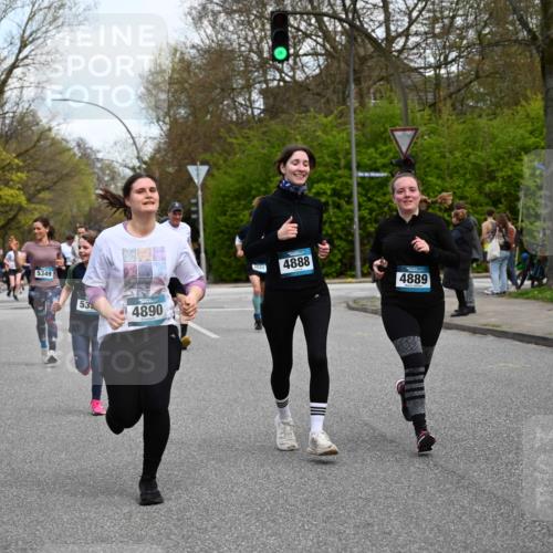 12.04.2026 - 45. Internationalen Wilhelmsburger Insellauf J. Mangold http://msf.ph/oto/9510760 12.04.2026 13:01:16 Ziel 5799, 4537, 4538, 4830, 4354, 4772, 4355, 5106, 4332, 5765, 4944, 4546, 5485, 4625, 4637, 3436, 3437, 2578, 4937, 5135, 5186, 4765, 5167, 4869, 5636, 3954, 5182, 4778, 5692, 4644, 4925, 5351, 5140, 4965, 3154, 4754, 4890, 4888, 4889, 5349, 3726, 4890, 4888, 4889, 5349, 3726, 5679, 5472, 5807, 5782, 4666, 5781, 5796, 2675, 2736, 2736, 3995, 5188, 5852, 3626, 5409, 5059 meine-sportfotos.de