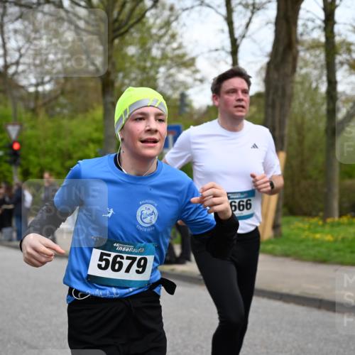 12.04.2026 - 45. Internationalen Wilhelmsburger Insellauf J. Mangold http://msf.ph/oto/9510839 12.04.2026 13:01:26 Ziel 3437, 2578, 4937, 5135, 5186, 4765, 5167, 4869, 5636, 3954, 5182, 4778, 5692, 4644, 4925, 5351, 5140, 4965, 3154, 4754, 4890, 4888, 4889, 5349, 3726, 5679, 5472, 5807, 5782, 4666, 5781, 5796, 2675, 2736, 3995, 5188, 5852, 5852, 3626, 5409, 5059, 2083, 5176, 4423, 2185 meine-sportfotos.de
