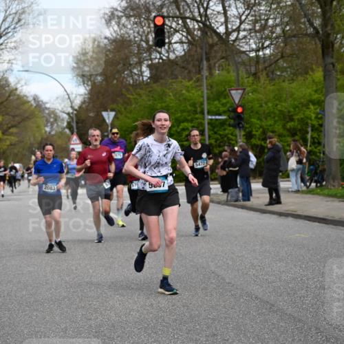 12.04.2026 - 45. Internationalen Wilhelmsburger Insellauf J. Mangold http://msf.ph/oto/9510847 12.04.2026 13:01:27 Ziel 5135, 5186, 4765, 5167, 4869, 5636, 3954, 5182, 4778, 5692, 4644, 4925, 5351, 5140, 4965, 3154, 4754, 4890, 4888, 4889, 5349, 3726, 5679, 5472, 5807, 5782, 4666, 5781, 5796, 2675, 2736, 3995, 5188, 5852, 3626, 5409, 5059, 3626, 5409, 5059, 2083, 5176, 4423, 2185, 5100 meine-sportfotos.de