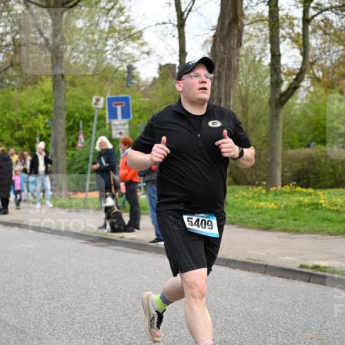 12.04.2026 - 45. Internationalen Wilhelmsburger Insellauf J. Mangold http://msf.ph/oto/9510956 12.04.2026 13:01:43 Ziel 5679, 5472, 5807, 5782, 4666, 5781, 5796, 2675, 2736, 3995, 5188, 5852, 3626, 5409, 5059, 2083, 5176, 4423, 2185, 5100, 4422, 2733, 4433, 2733, 4433, 2738, 3129, 3616, 5181, 5117, 3663, 5540, 5137, 4527, 4606, 5455, 4817, 4818, 4966 meine-sportfotos.de