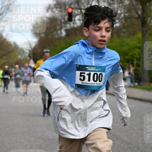 12.04.2026 - 45. Internationalen Wilhelmsburger Insellauf J. Mangold http://msf.ph/oto/9511006 12.04.2026 13:01:54 Ziel 3995, 5188, 5852, 3626, 5409, 5059, 2083, 5176, 4423, 2185, 5100, 4422, 2733, 4433, 2738, 3129, 3616, 5181, 5117, 3663, 5540, 5137, 4527, 4606, 5455, 4817, 4818, 4817, 4818, 4966, 2278, 2292, 2057, 5068, 3858, 3859, 4525, 4072, 2086, 5827, 4310, 4308, 5165, 4584, 5123, 5177, 5178 meine-sportfotos.de
