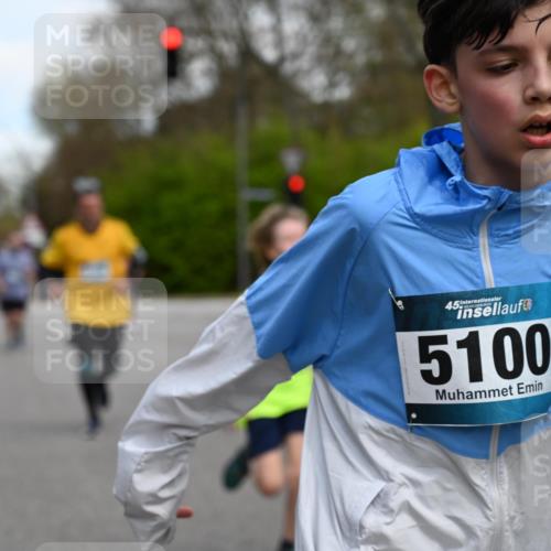 12.04.2026 - 45. Internationalen Wilhelmsburger Insellauf J. Mangold http://msf.ph/oto/9511009 12.04.2026 13:01:55 Ziel 3995, 5188, 5852, 3626, 5409, 5059, 2083, 5176, 4423, 2185, 5100, 4422, 2733, 4433, 2733, 4433, 2738, 3129, 3616, 5181, 5117, 3663, 5540, 5137, 4527, 4606, 5455, 4817, 4818, 4966, 4966, 2278, 2292, 2057, 5068, 3858, 3859, 4525, 4072, 2086, 5827, 4310, 4308, 5165, 4584, 5123, 5177, 5178, 5658 meine-sportfotos.de