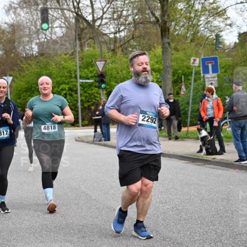 12.04.2026 - 45. Internationalen Wilhelmsburger Insellauf J. Mangold http://msf.ph/oto/9511049 12.04.2026 13:02:01 Ziel 5188, 5852, 3626, 5409, 5059, 2083, 5176, 4423, 2185, 5100, 4422, 2733, 4433, 2738, 3129, 3616, 5181, 5117, 3663, 5540, 5137, 4527, 4606, 5455, 4817, 4818, 4966, 2278, 2292, 2057, 5068, 3858, 3859, 4525, 4072, 2086, 5827, 4310, 4308, 5165, 5165, 4584, 5123, 5177, 5178, 5658, 4235, 3128, 5175, 3510, 4618, 4617, 4990, 3170, 4719, 4854 meine-sportfotos.de