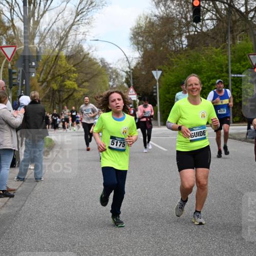 12.04.2026 - 45. Internationalen Wilhelmsburger Insellauf J. Mangold http://msf.ph/oto/9511157 12.04.2026 13:02:15 Ziel 5100, 4422, 2733, 4433, 2738, 3129, 3616, 5181, 5117, 3663, 5540, 5137, 4527, 4606, 5455, 4817, 4818, 4966, 2278, 2292, 2057, 5068, 3858, 3859, 4525, 4072, 2086, 5827, 4310, 4308, 5165, 4584, 5123, 4584, 5123, 5177, 5178, 5658, 4235, 3128, 5175, 3510, 4618, 4617, 4990, 3170, 4719, 4854, 3761, 4253, 5022, 4253, 5022, 4239, 3618, 3784, 5329, 5330, 4099, 4576, 4100, 2023, 5091, 5072, 5061, 4858, 5730, 4760, 5197 meine-sportfotos.de