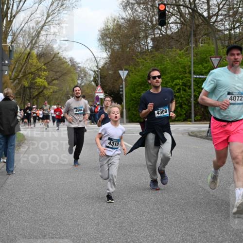 12.04.2026 - 45. Internationalen Wilhelmsburger Insellauf J. Mangold http://msf.ph/oto/9511167 12.04.2026 13:02:18 Ziel 4422, 2733, 4433, 2738, 3129, 3616, 5181, 5117, 3663, 5540, 5137, 4527, 4606, 5455, 4817, 4818, 4966, 2278, 2292, 2057, 5068, 3858, 3859, 4525, 4072, 2086, 5827, 4310, 4308, 5165, 4584, 5123, 5177, 5178, 5177, 5178, 5658, 4235, 3128, 5175, 3510, 4618, 4617, 4990, 3170, 4719, 4854, 3761, 4253, 5022, 4239, 3618, 3784, 5329, 5330, 4099, 3784, 5329, 5330, 4099, 4576, 4100, 2023, 5091, 5072, 5061, 4858, 5730, 4760, 5197, 5077, 5151, 4805, 4797 meine-sportfotos.de