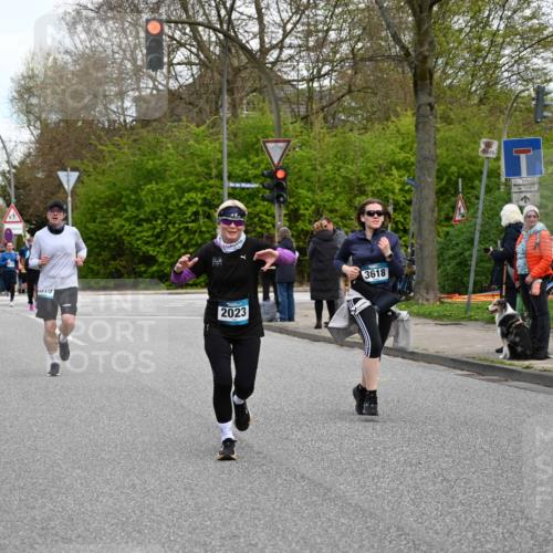 12.04.2026 - 45. Internationalen Wilhelmsburger Insellauf J. Mangold http://msf.ph/oto/9511205 12.04.2026 13:02:24 Ziel 3129, 3616, 5181, 5117, 3663, 5540, 5137, 4527, 4606, 5455, 4817, 4818, 4966, 2278, 2292, 2057, 5068, 3858, 3859, 4525, 4072, 2086, 5827, 4310, 4308, 5165, 4584, 5123, 5177, 5178, 5658, 4235, 3128, 5175, 3510, 4618, 4617, 4618, 4617, 4990, 3170, 4719, 4854, 3761, 4253, 5022, 4239, 3618, 3784, 5329, 5330, 4099, 4576, 4100, 2023, 5091, 5072, 5061, 4858, 5730, 4760, 5197, 5077, 5151, 4805, 4797, 4123, 4650, 5162, 4816 meine-sportfotos.de