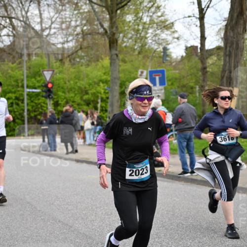 12.04.2026 - 45. Internationalen Wilhelmsburger Insellauf J. Mangold http://msf.ph/oto/9511224 12.04.2026 13:02:25 Ziel 3616, 5181, 5117, 3663, 5540, 5137, 4527, 4606, 5455, 4817, 4818, 4966, 2278, 2292, 2057, 5068, 3858, 3859, 4525, 4072, 2086, 5827, 4310, 4308, 5165, 4584, 5123, 5177, 5178, 5658, 4235, 3128, 5175, 3510, 4618, 4617, 4990, 3170, 4719, 4854, 4990, 3170, 4719, 4854, 3761, 4253, 5022, 4239, 3618, 3784, 5329, 5330, 4099, 4576, 4100, 2023, 5091, 5072, 5061, 4858, 5730, 5061, 4858, 5730, 4760, 5197, 5077, 5151, 4805, 4797, 4123, 4650, 5162, 4816 meine-sportfotos.de